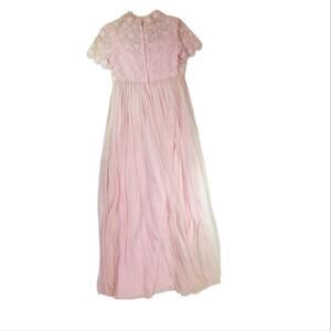 Vintage 1960s pink lacy crochet floral maxi dress sz 6 ILGWU Union Made in USA